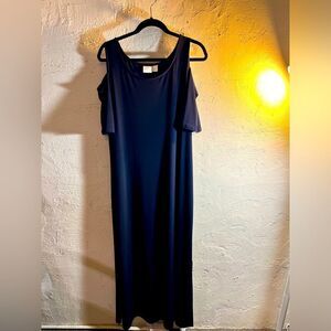 CHICO’S maxi dress w cold shoulder, size 3- large to xl.